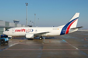 B737-300F Swiftair EC-KLR_1