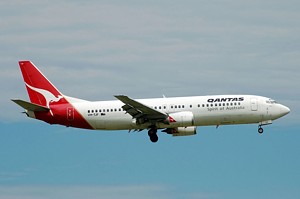 B737-400 Qantas VH-TJF_1