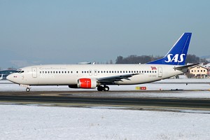 B737-400 SAS LN-BRQ_1