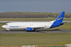 B737-400F Farnair Europe HA-FAT_1