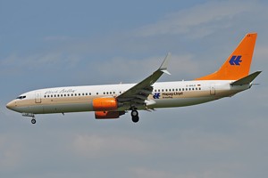 B737-800 TUIfly D-AHLK