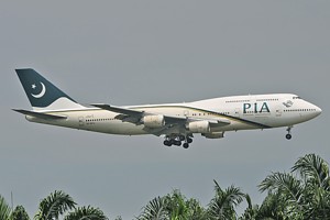 B747-300 Pakistan International Airlines AP-BFV_1