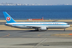 B767-300 ANA JA602A_1