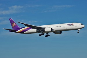 B.777-300 Thai Airways International HS-TKF_1