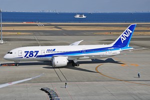B787-8 ANA JA807A_1