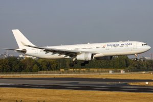 Brussels Airlines Airbus A330-300 OO-SFH