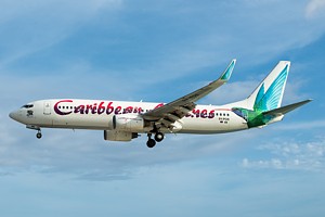 Caribbean Airlines Boeing 737-800 9Y-POS