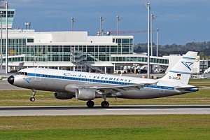 Condor Airbus A320 D-AICA