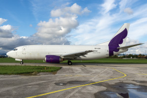 Constanta Airline Boeing 737-300 UR-UAA