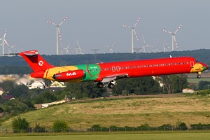 Danish Air Transport McDonnell Douglas MD-83 OY-RUE