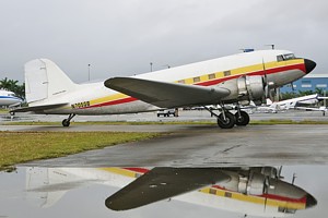 DC3 Atlantic Air Cargo N705GB_1