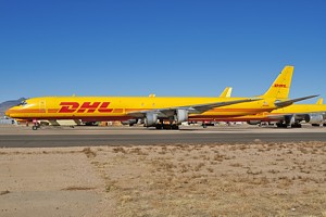DC8-73F DHL N806DH_1