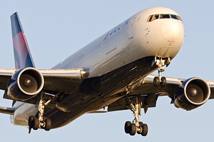 Delta Airlines Boeing B767-300ER N182DN