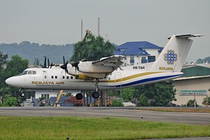 DHC7 Berjaya Air 9M-TAH_1