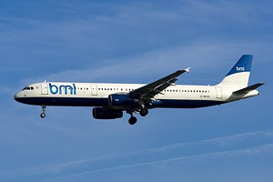 BMI A321 G-MEDG_1