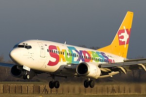 SkyExpress B737-500 VP-BFJ_1