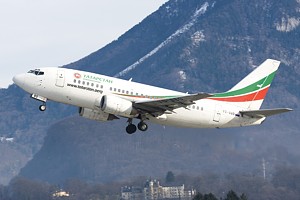 Tatarstan B737-500 VQ-BBO_1
