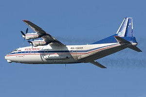 Kosmos AN-12 RA-11025_1