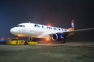 Armavia A319 EK-32011_1