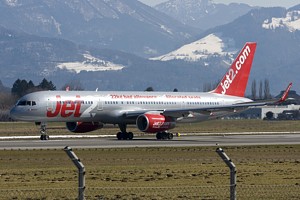 Jet2 B757-200 G-LSAB_1