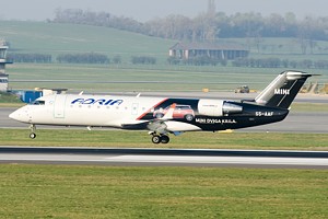 Adria Airways CRJ S5-AAF_1