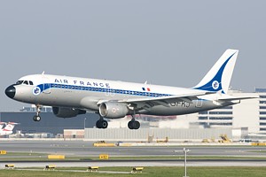 Air France A320 F-GFKJ_1