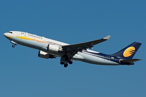 Jet Airways A330-200 VT-JWJ_1