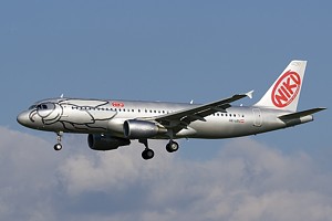 Niki A320 OE-LEU_1