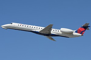 Delta Connection ERJ145LR_1