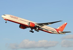 Air_India_B773_1