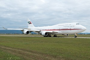 Dubai Air Wing Boeing 747-400 A6-MMM