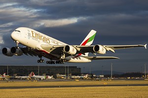 Emirates Airbus A380 A6-EDU
