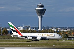 Emirates Airbus A380 A6-EDV