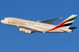 Emirates Airbus A380 A6-EOI