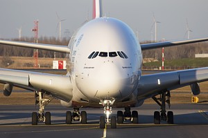 Emirates Airbus A380 A6-EOI