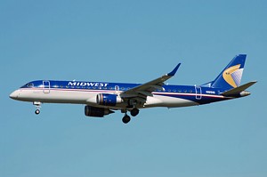 ERJ190 Midwest Airlines N165HQ_1