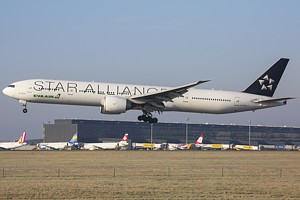 EVA Air Boeing 777-300 B-16701
