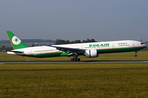 EVA Air Boeing 777-300 B-16702