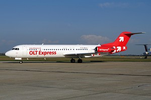 F100 OLT Express D-AOLG_1