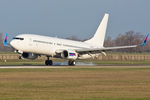 Go2Sky B737-800 OM-GTE