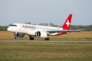 Helvetic Airways Embraer ERJ-190 HB-AZB