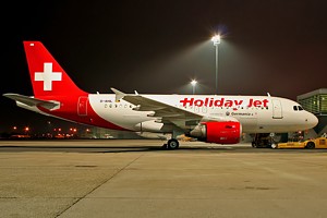HolidayJet A319 D-AHIL