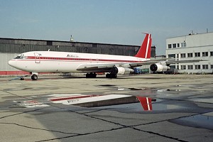 Slovtrans Air B707 OM-UFB_1