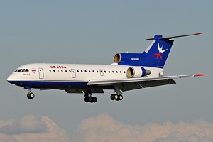 JAK42 Izhavia RA-42343_1