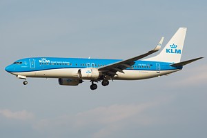 KLM B737-800 PH-BXZ
