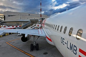 Laudamotion Airbus A320 OE-LMB