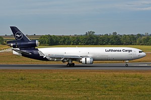 Lufthansa Cargo McDonnell Douglas MD-11 D-ALCD
