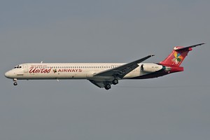 MD83 United Airways S2-AEH