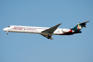 MD83 United Airways S2-AEU_1