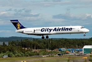 MD87 City Airline SE-DMK_1